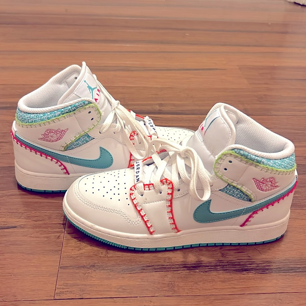 Nike Air Jordan youth size 6.5, high top, white with turquoise, grn, pink & pink